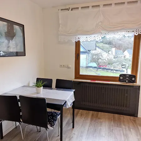 Zur Alten Burg Appartement Ahrbruck