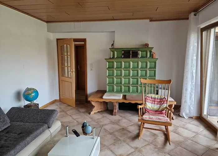 Zur Alten Burg 公寓 *