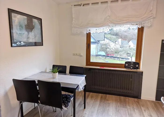 Zur Alten Burg 公寓 Ahrbruck